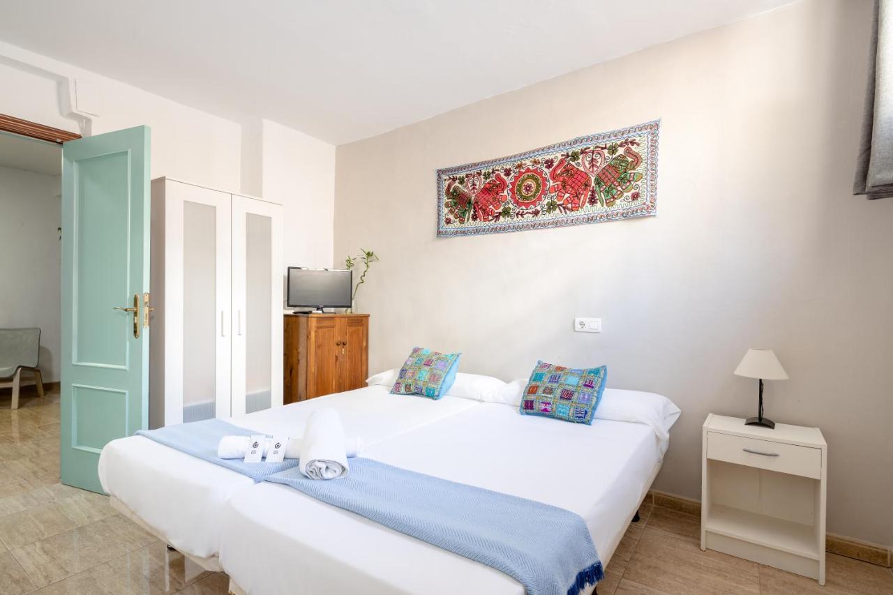 Small Double or Twin Room